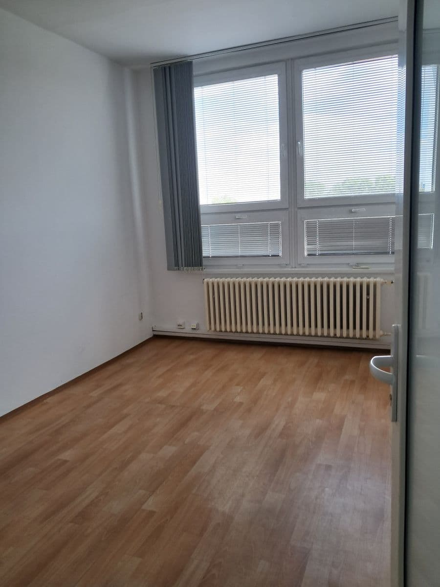 Pronájem kanceláře 192 m², Drahelická, Nymburk, Středočeský kraj Pronájem kanceláře 192 m², Drahelická, Nymburk, Středočeský kraj