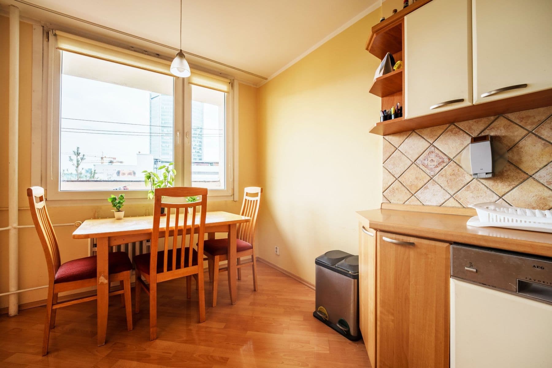 Pronájem bytu 3+1 63 m², Hvězdova, Praha, Praha Pronájem bytu 3+1 63 m², Hvězdova, Praha, Praha