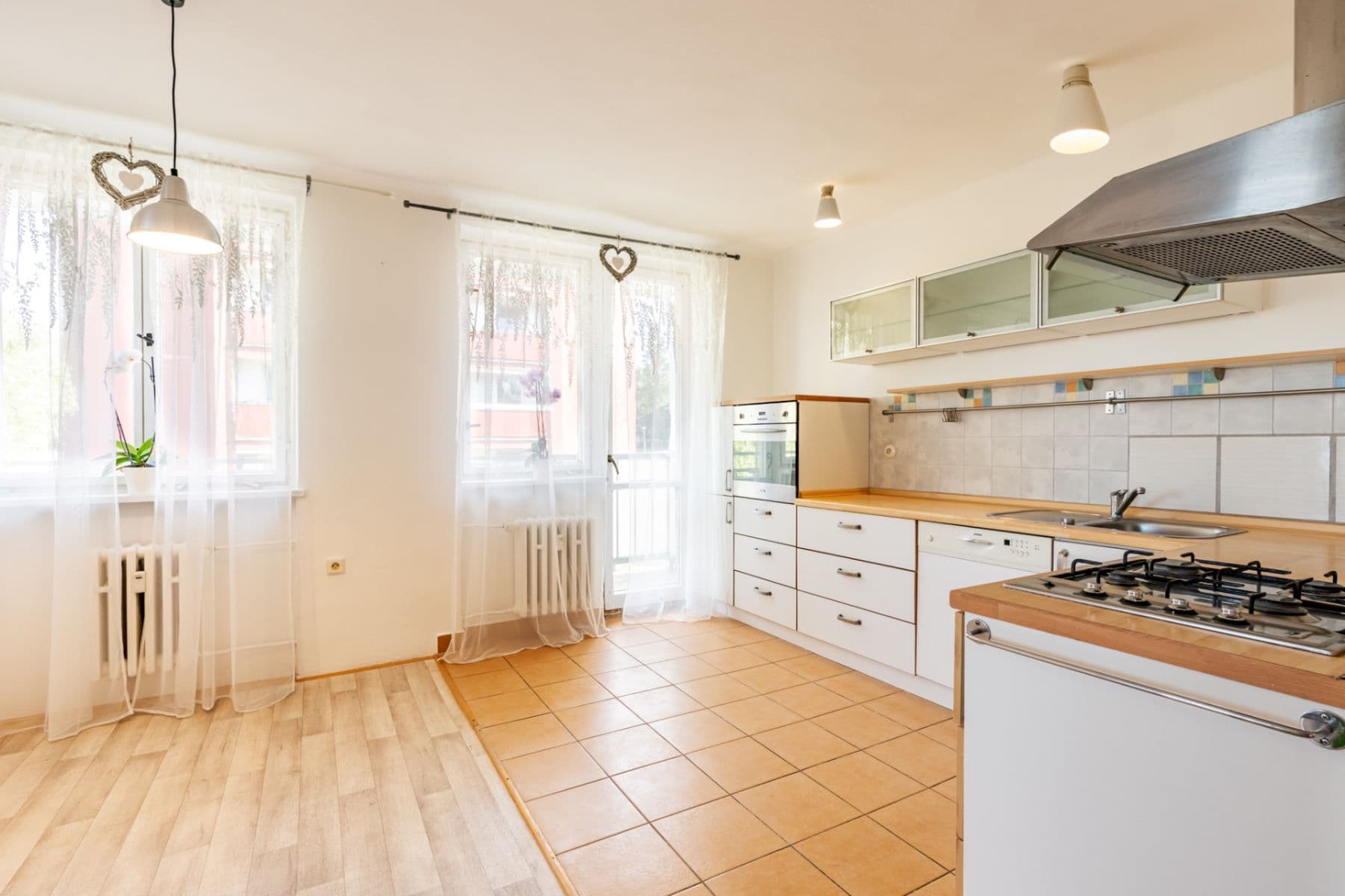Prodej bytu 3+1 96 m², Kabelíkova, Přerov, Olomoucký kraj Prodej bytu 3+1 96 m², Kabelíkova, Přerov, Olomoucký kraj