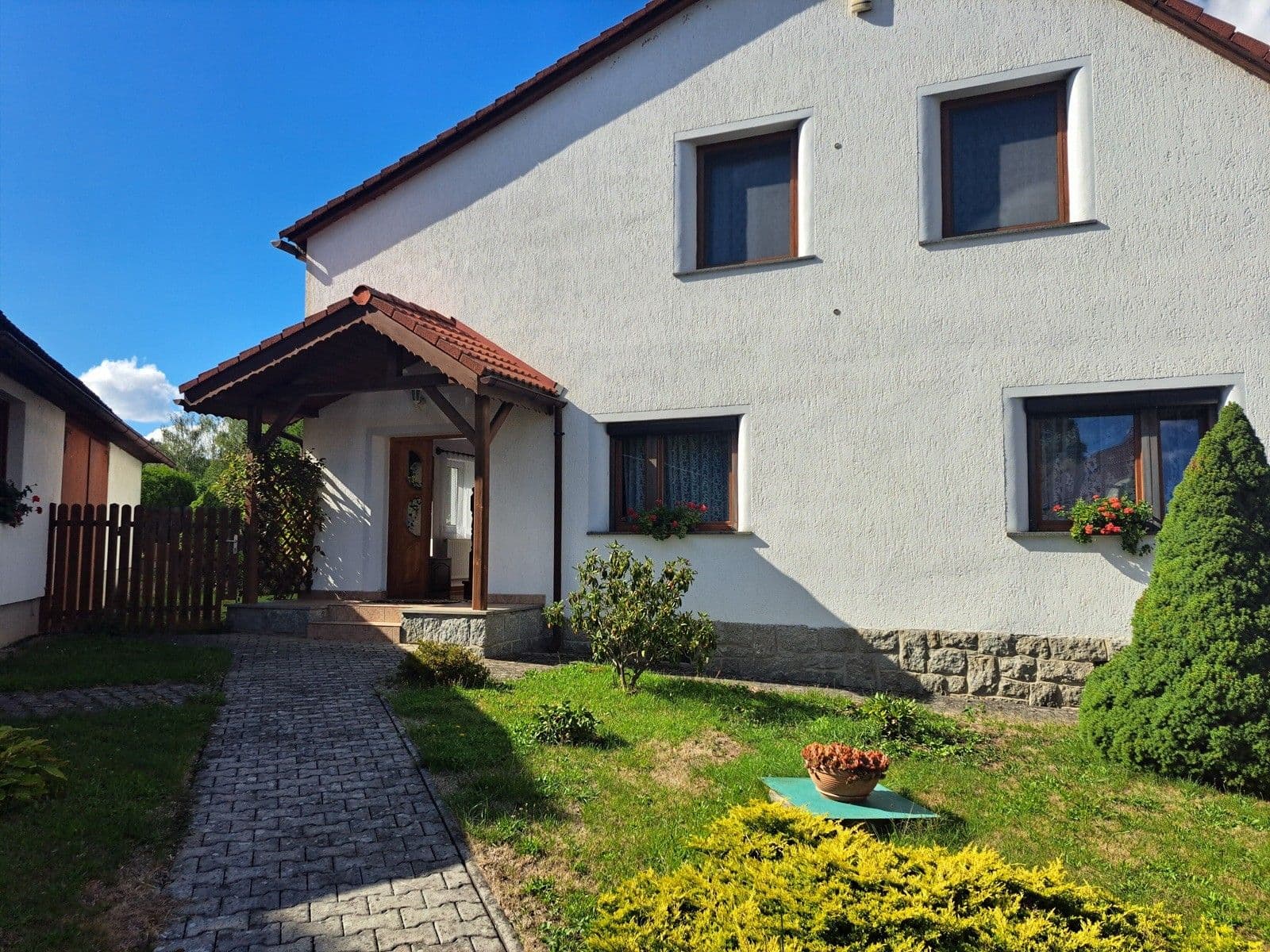Pronájem bytu 4+1 180 m², Plánice, Plzeňský kraj Pronájem bytu 4+1 180 m², Plánice, Plzeňský kraj