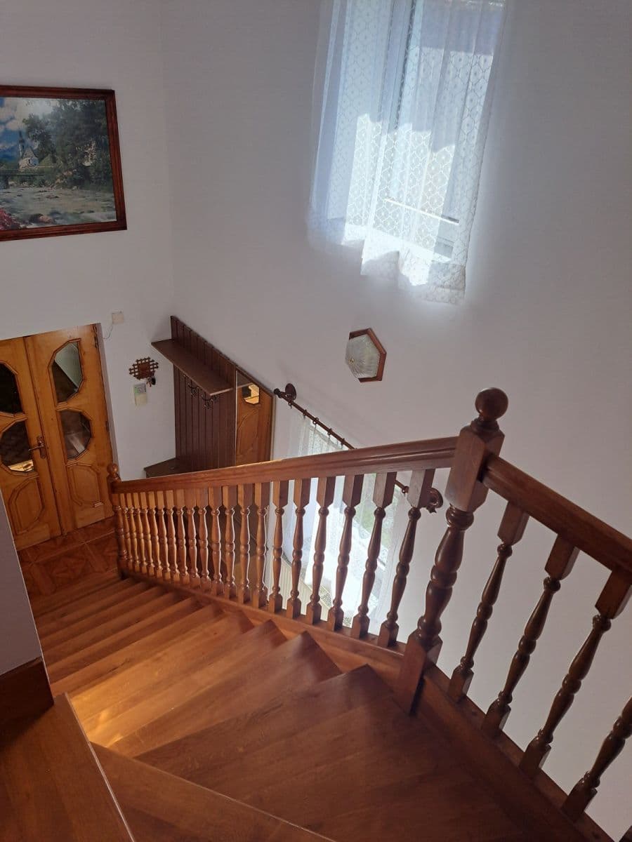 Pronájem bytu 4+1 180 m², Plánice, Plzeňský kraj Pronájem bytu 4+1 180 m², Plánice, Plzeňský kraj