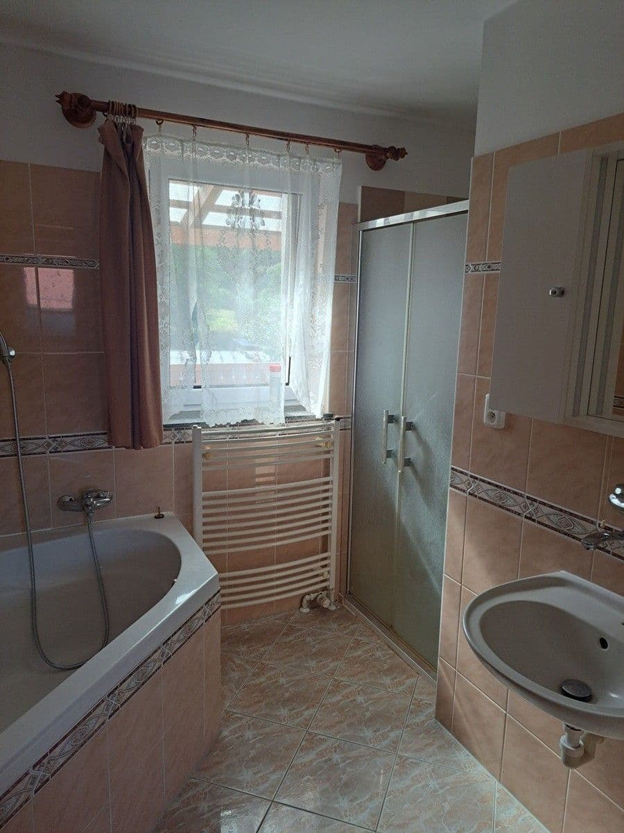 Pronájem bytu 4+1 180 m², Plánice, Plzeňský kraj Pronájem bytu 4+1 180 m², Plánice, Plzeňský kraj
