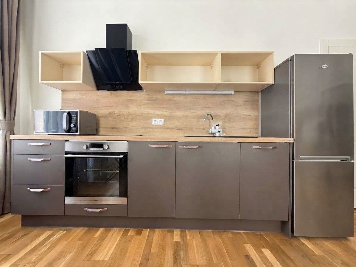Prodej bytu 2+kk 60 m², Vítkova, Praha, Praha Prodej bytu 2+kk 60 m², Vítkova, Praha, Praha