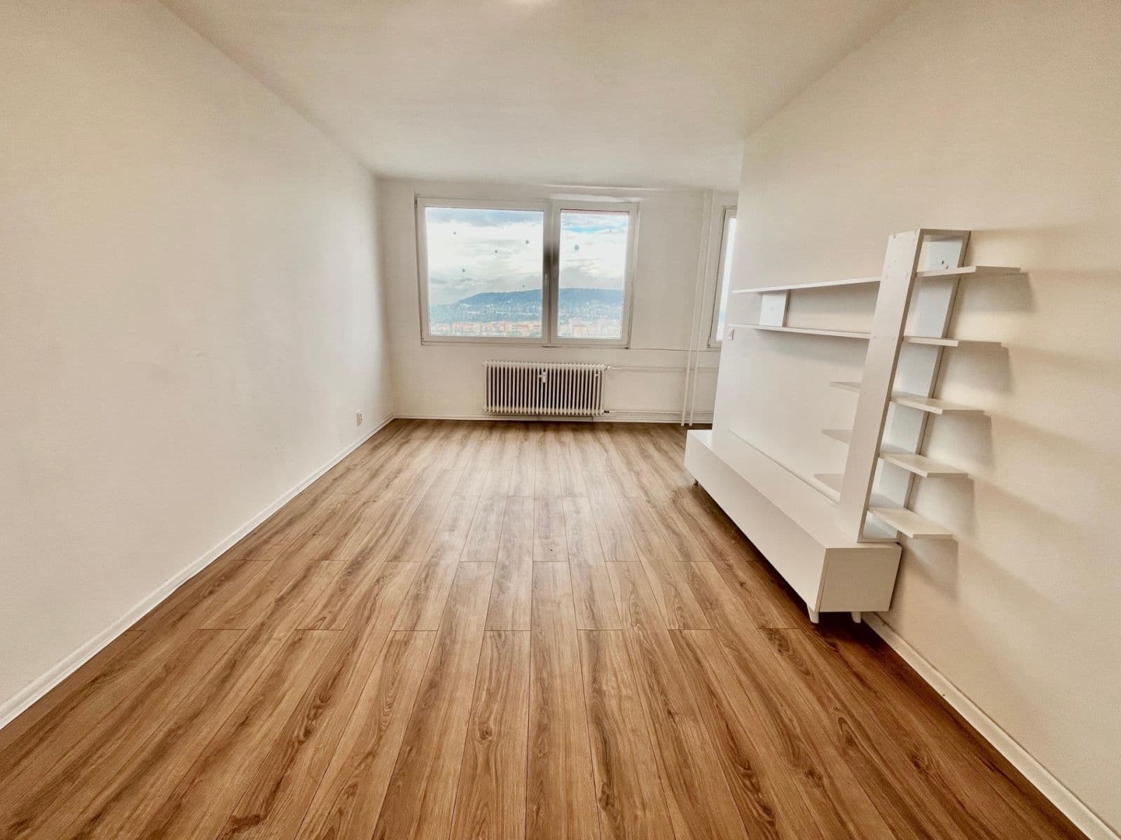 Pronájem bytu 3+kk 72 m², Javorová, Most, Ústecký kraj Pronájem bytu 3+kk 72 m², Javorová, Most, Ústecký kraj