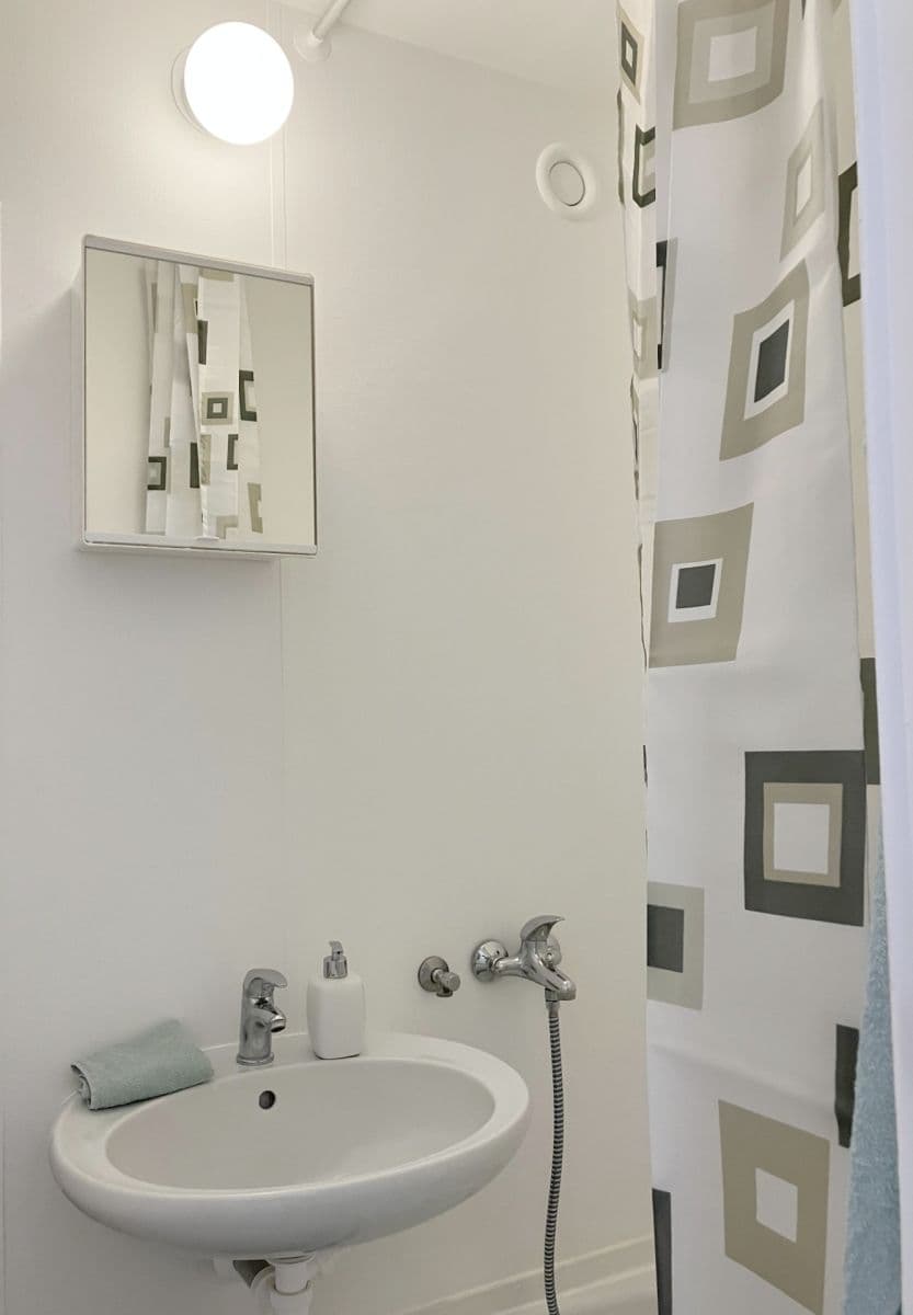 Prodej bytu 2+kk 40 m², U Kapličky, Litoměřice, Ústecký kraj Prodej bytu 2+kk 40 m², U Kapličky, Litoměřice, Ústecký kraj