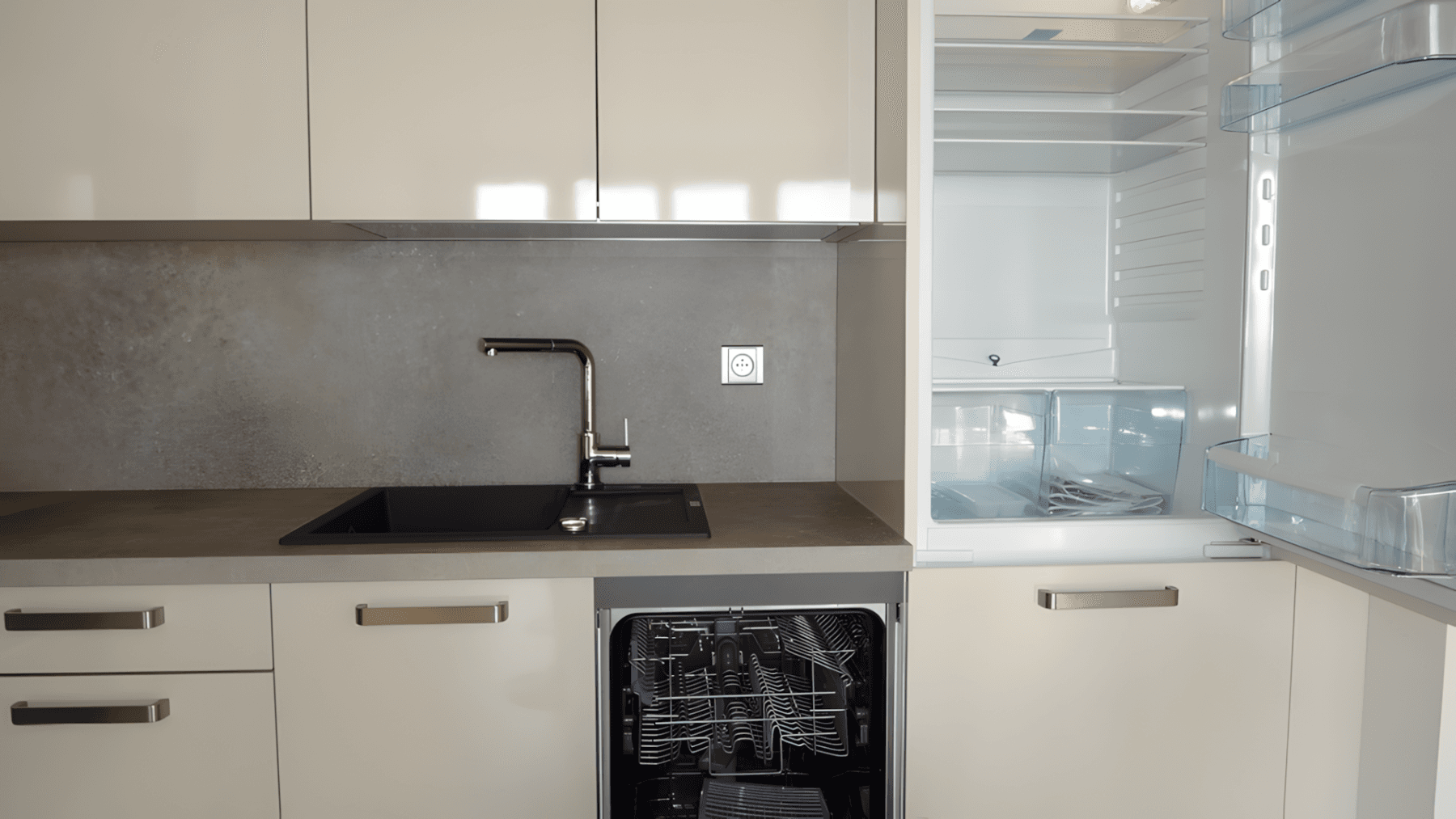 Prodej bytu 2+kk 62 m², Tlumačovská, Praha, Praha Prodej bytu 2+kk 62 m², Tlumačovská, Praha, Praha
