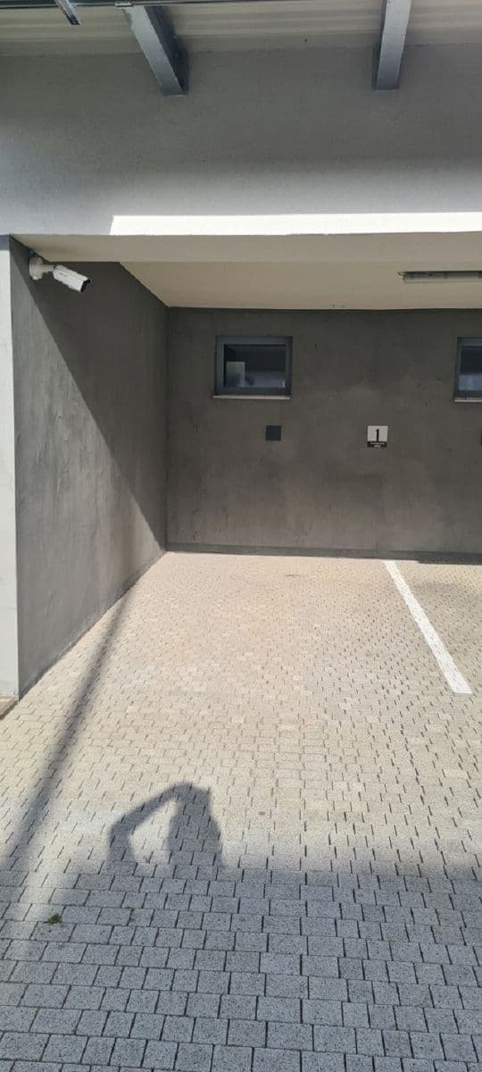 Pronájem bytu 2+kk 84 m², Hradišťská, Staré Město, Zlínský kraj Pronájem bytu 2+kk 84 m², Hradišťská, Staré Město, Zlínský kraj