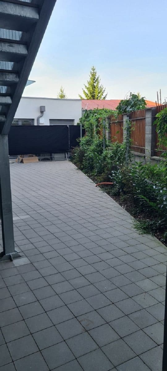 Pronájem bytu 2+kk 84 m², Hradišťská, Staré Město, Zlínský kraj Pronájem bytu 2+kk 84 m², Hradišťská, Staré Město, Zlínský kraj