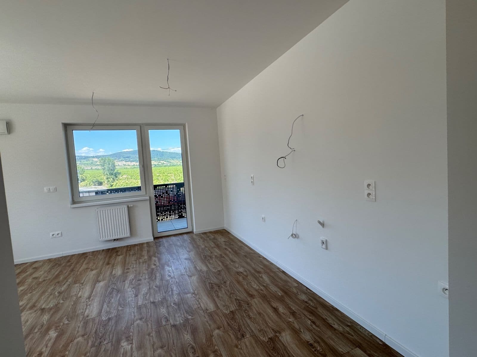 Prodej bytu 2+1 50 m², Limbašská cesta, Pezinok, Bratislavský kraj Prodej bytu 2+1 50 m², Limbašská cesta, Pezinok, Bratislavský kraj