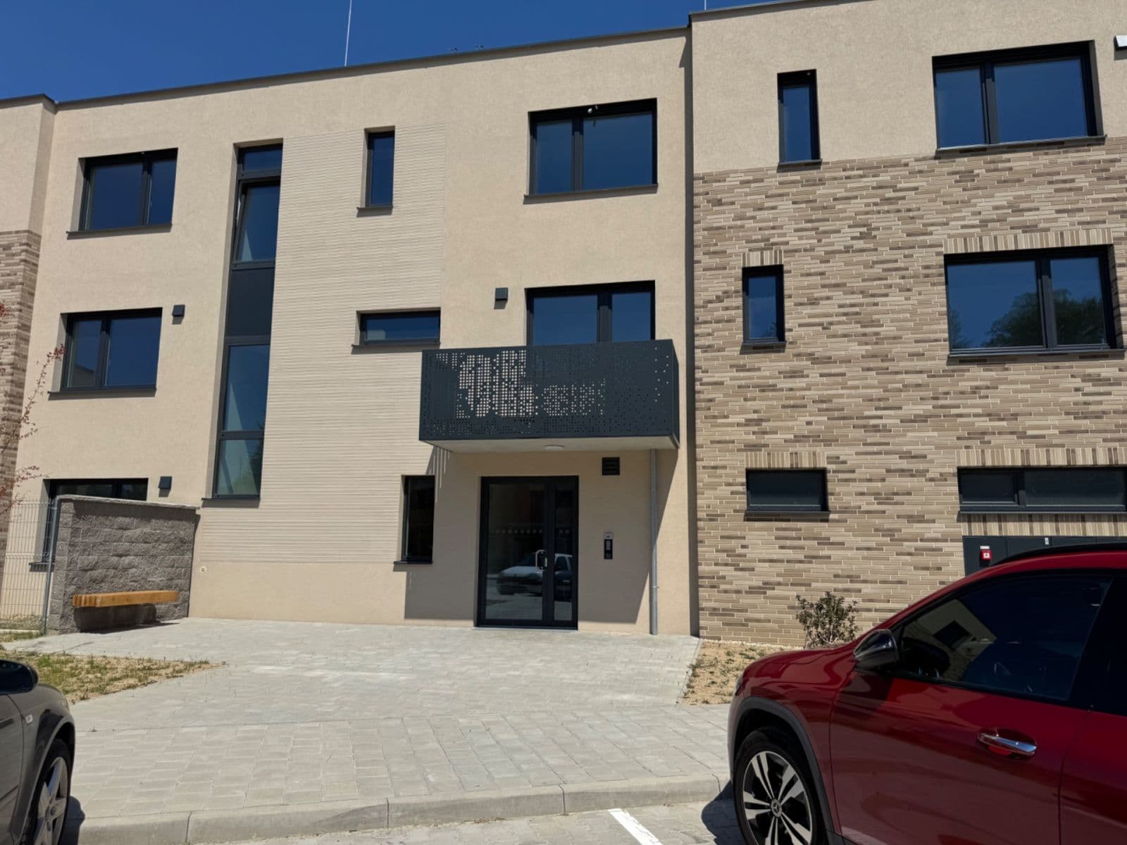 Prodej bytu 2+1 50 m², Limbašská cesta, Pezinok, Bratislavský kraj Prodej bytu 2+1 50 m², Limbašská cesta, Pezinok, Bratislavský kraj