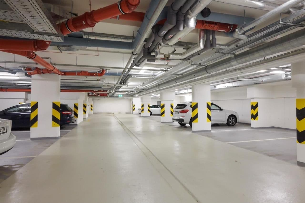 Pronájem garáže 15 m², Breitfeldova, Praha, Praha Pronájem garáže 15 m², Breitfeldova, Praha, Praha