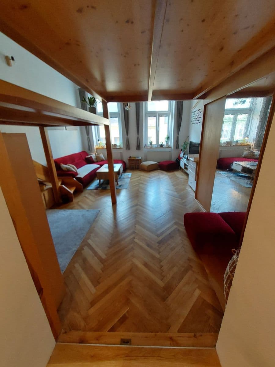 Pronájem bytu 2+1 77 m², Hybešova, Brno, Jihomoravský kraj Pronájem bytu 2+1 77 m², Hybešova, Brno, Jihomoravský kraj