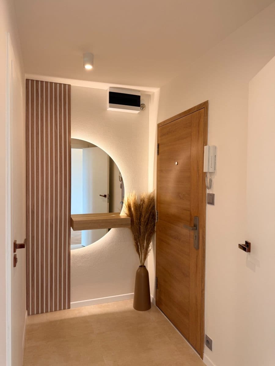 Prodej bytu 2+kk 34 m², Kojetická, Neratovice, Středočeský kraj Prodej bytu 2+kk 34 m², Kojetická, Neratovice, Středočeský kraj