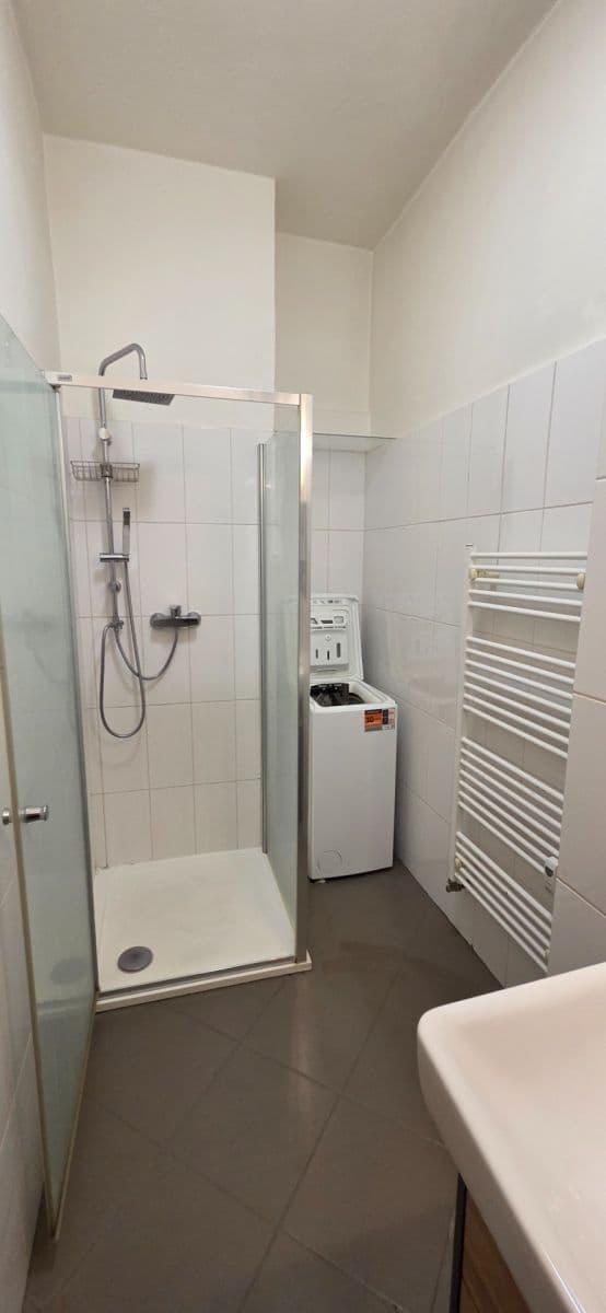 Pronájem bytu 2+1 56 m², Petrské náměstí, Praha, Praha Pronájem bytu 2+1 56 m², Petrské náměstí, Praha, Praha