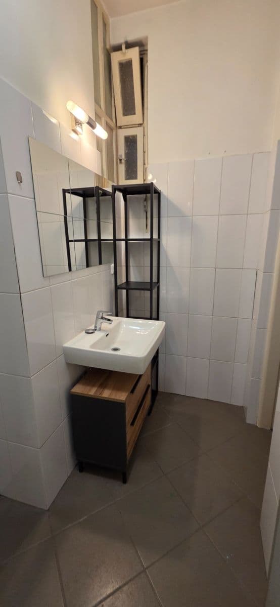 Pronájem bytu 2+1 56 m², Petrské náměstí, Praha, Praha Pronájem bytu 2+1 56 m², Petrské náměstí, Praha, Praha