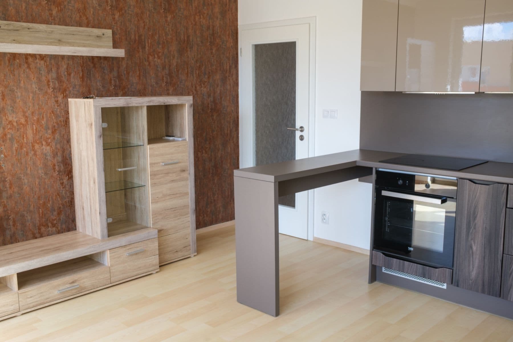 Prodej bytu 2+kk 61 m², Modenská, Praha, Praha Prodej bytu 2+kk 61 m², Modenská, Praha, Praha