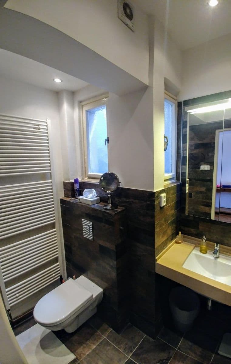 Pronájem bytu 2+kk 55 m², U Santošky, Praha, Praha Pronájem bytu 2+kk 55 m², U Santošky, Praha, Praha