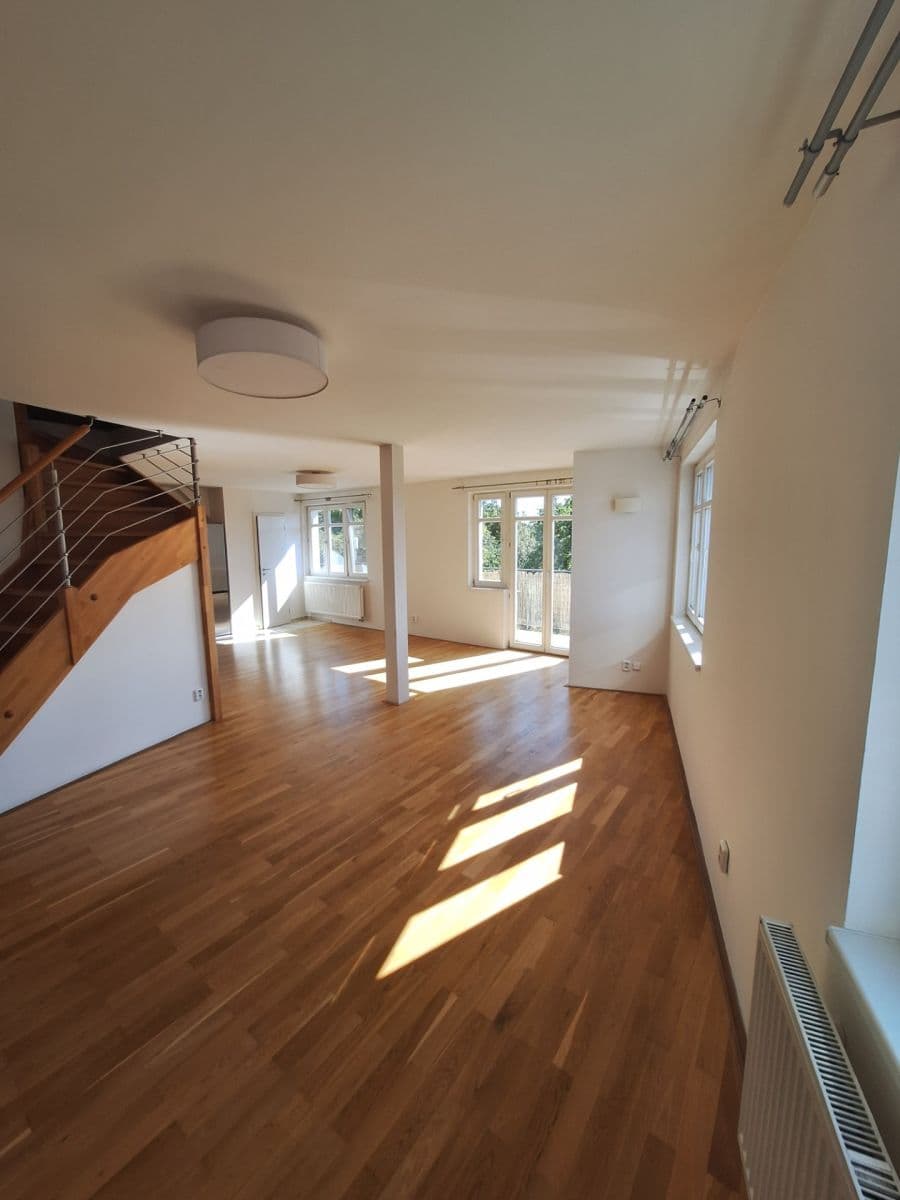 Pronájem bytu 3+kk 120 m², Benická, Praha, Praha Pronájem bytu 3+kk 120 m², Benická, Praha, Praha