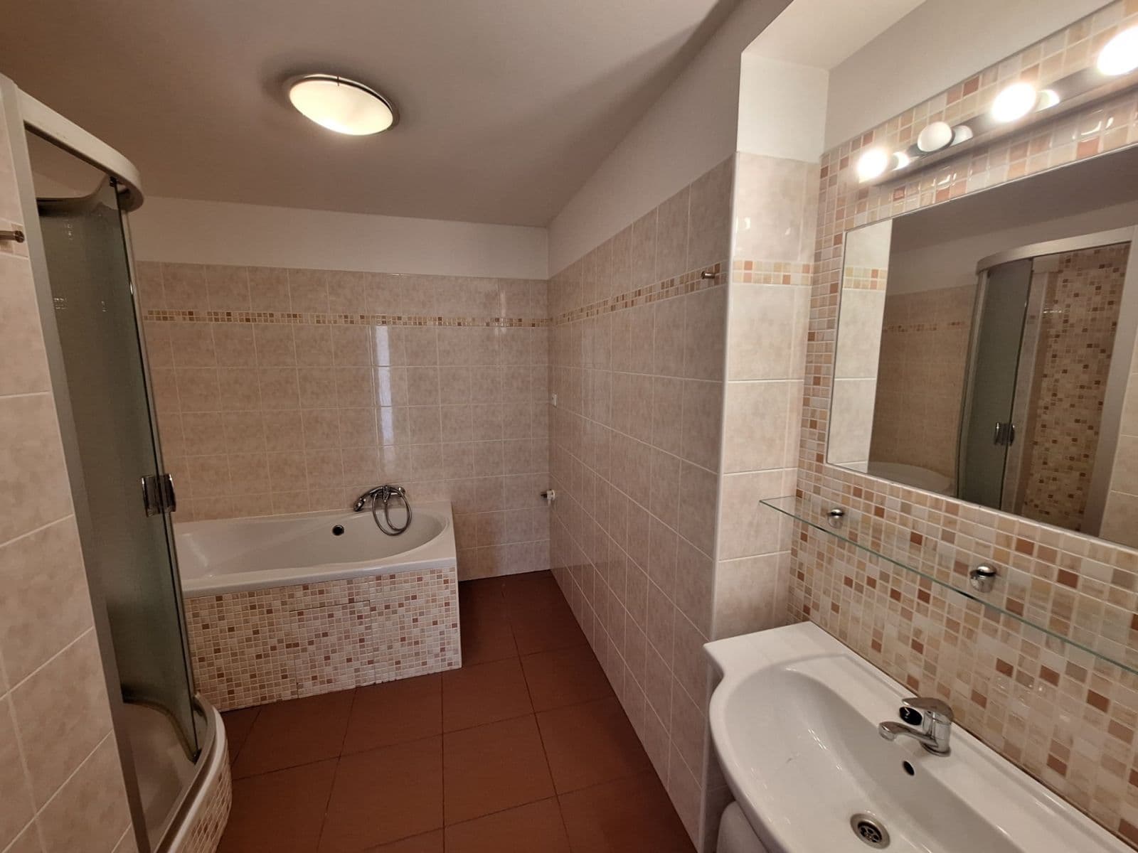 Pronájem bytu 3+kk 120 m², Benická, Praha, Praha Pronájem bytu 3+kk 120 m², Benická, Praha, Praha