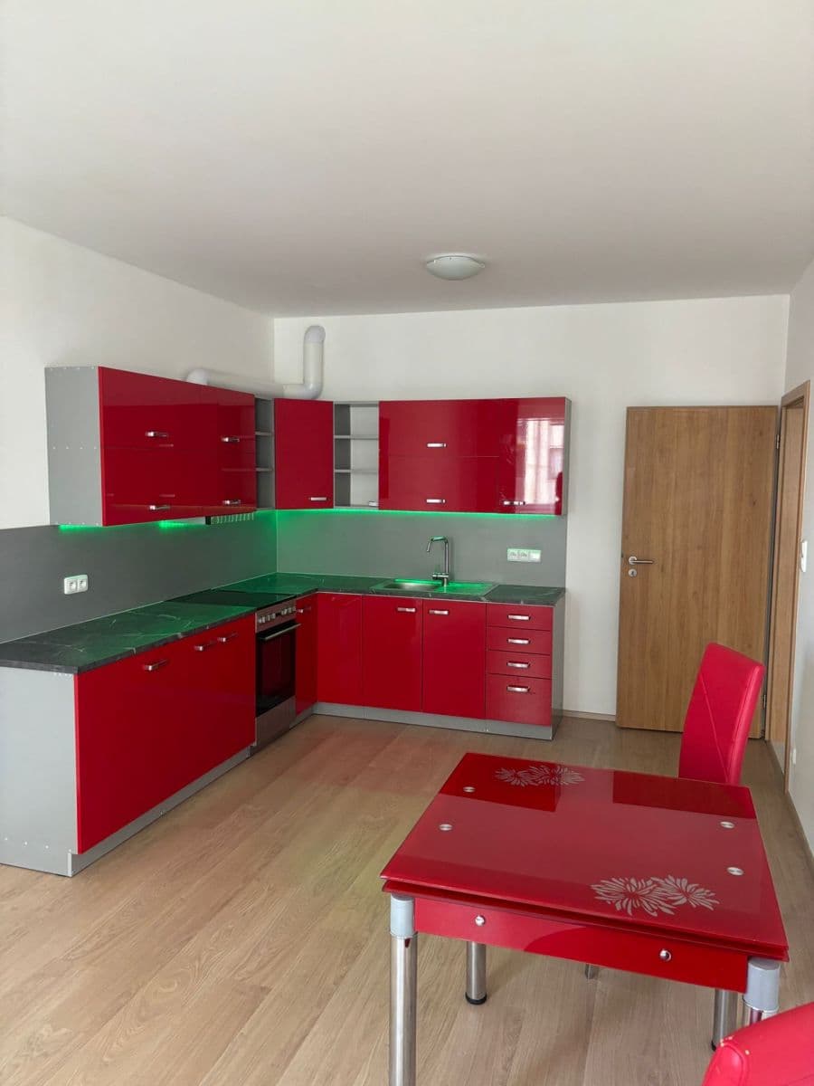 Pronájem bytu 2+kk 54 m², Vítové, Praha, Praha Pronájem bytu 2+kk 54 m², Vítové, Praha, Praha