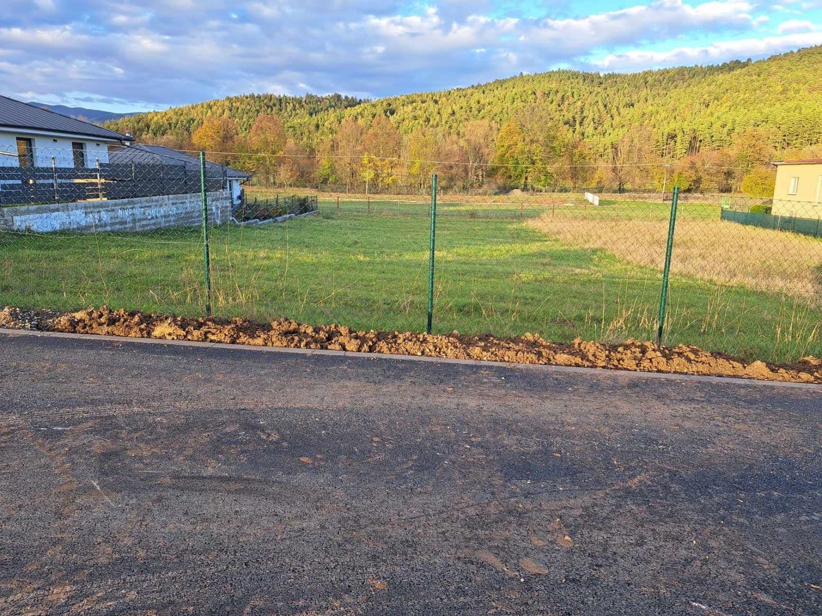 Prodej pozemku 1.143 m², Kláštor pod Znievom, Žilinský kraj Prodej pozemku 1.143 m², Kláštor pod Znievom, Žilinský kraj