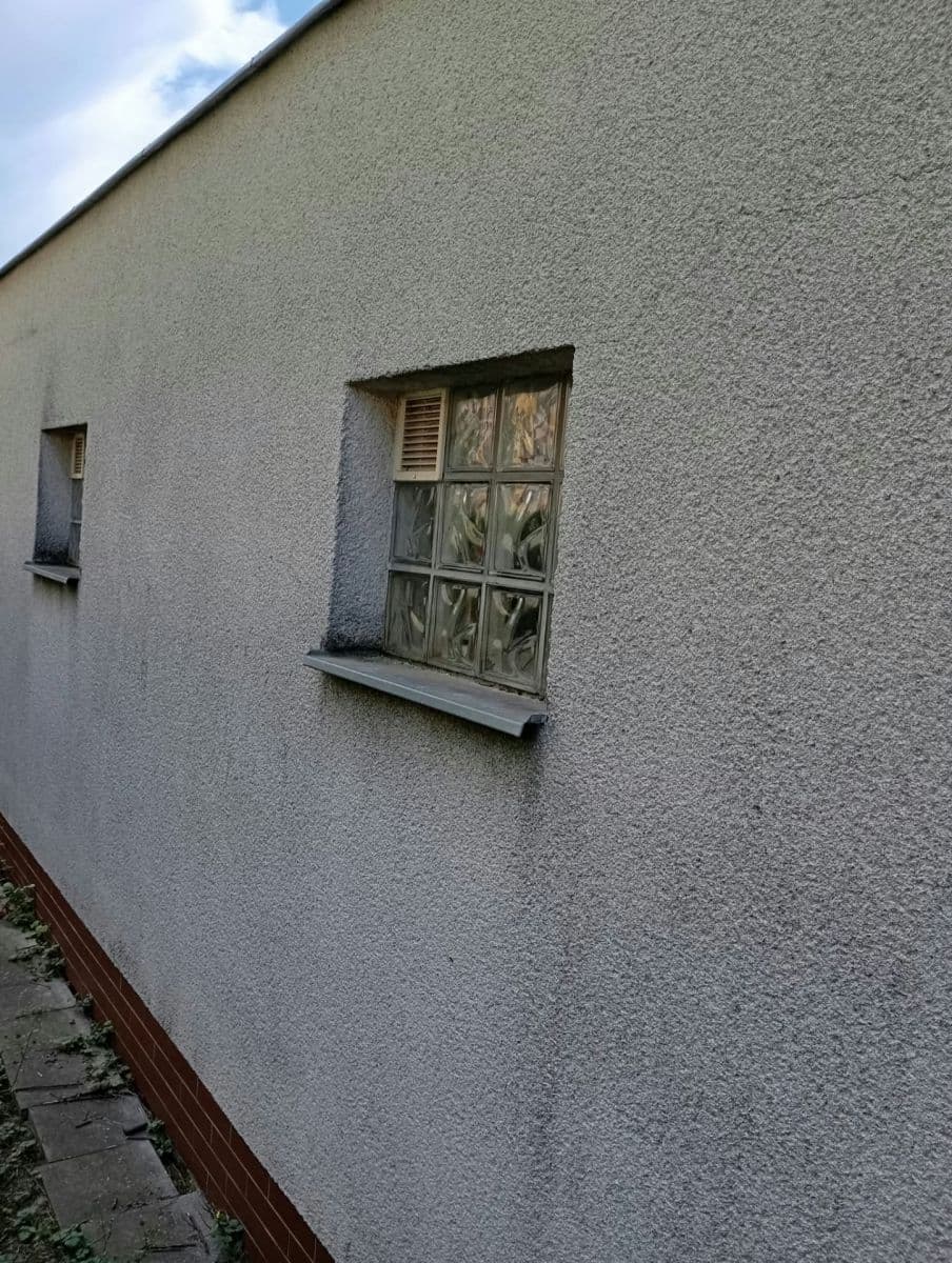 Prodej garáže 16 m², Pod Lipami, Hranice, Olomoucký kraj Prodej garáže 16 m², Pod Lipami, Hranice, Olomoucký kraj