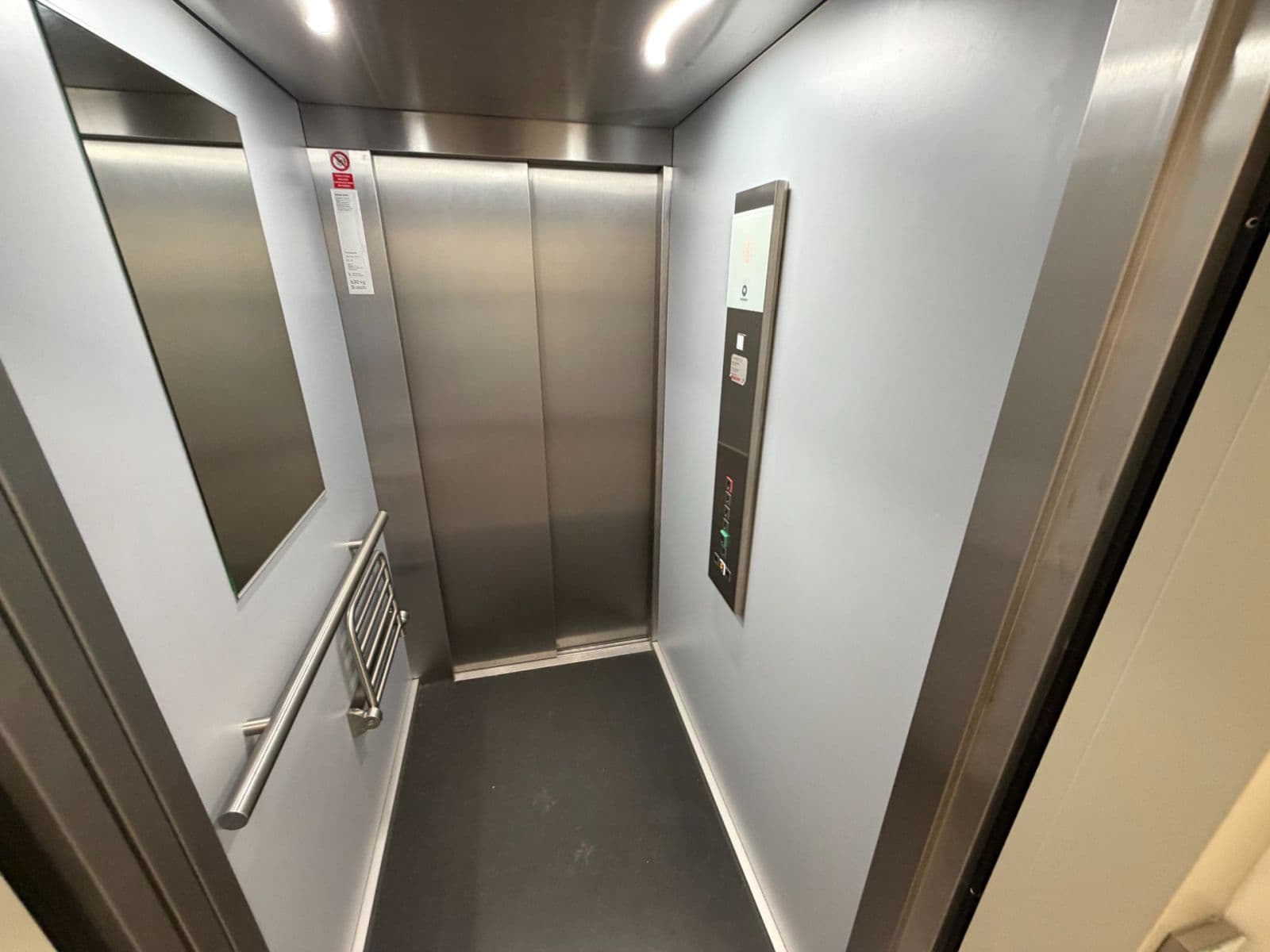 Pronájem bytu 2+kk 71 m², Františka Diviše, Praha, Praha Pronájem bytu 2+kk 71 m², Františka Diviše, Praha, Praha