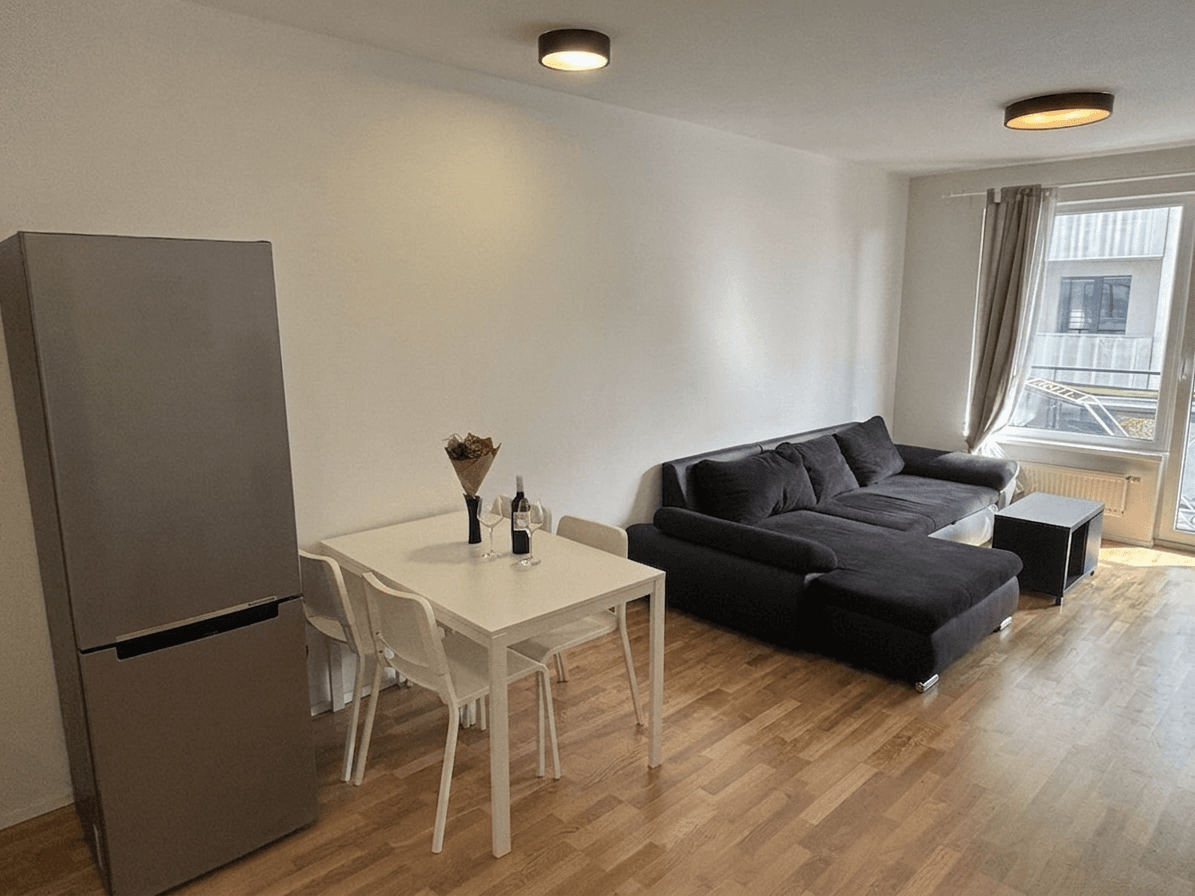 Pronájem bytu 2+kk 58 m², Zvěřinova, Praha, Praha Pronájem bytu 2+kk 58 m², Zvěřinova, Praha, Praha