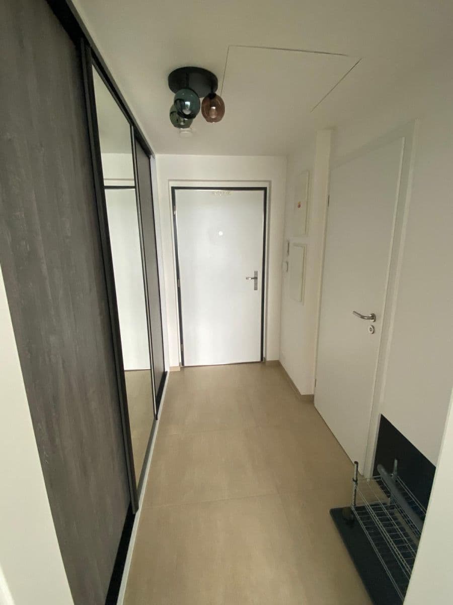 Pronájem bytu 1+kk 30 m², Kolbenova, Praha, Praha Pronájem bytu 1+kk 30 m², Kolbenova, Praha, Praha