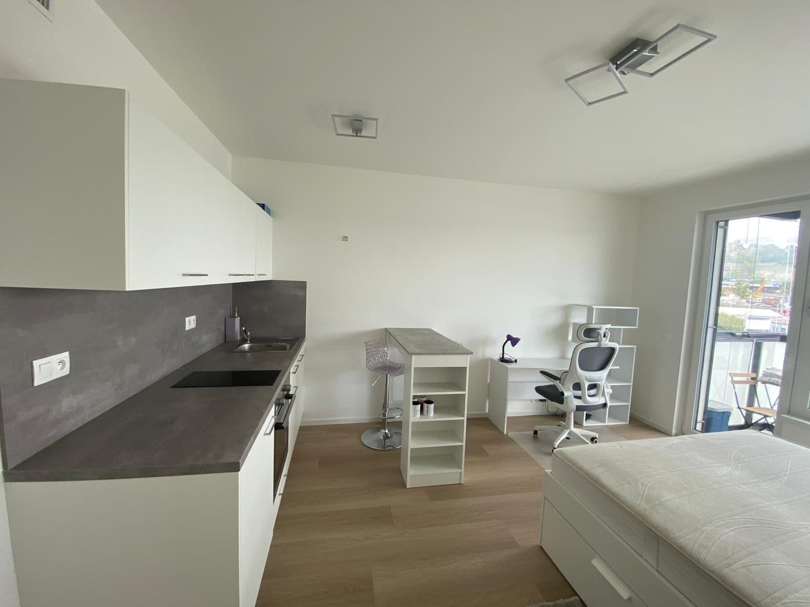 Pronájem bytu 1+kk 30 m², Kolbenova, Praha, Praha Pronájem bytu 1+kk 30 m², Kolbenova, Praha, Praha