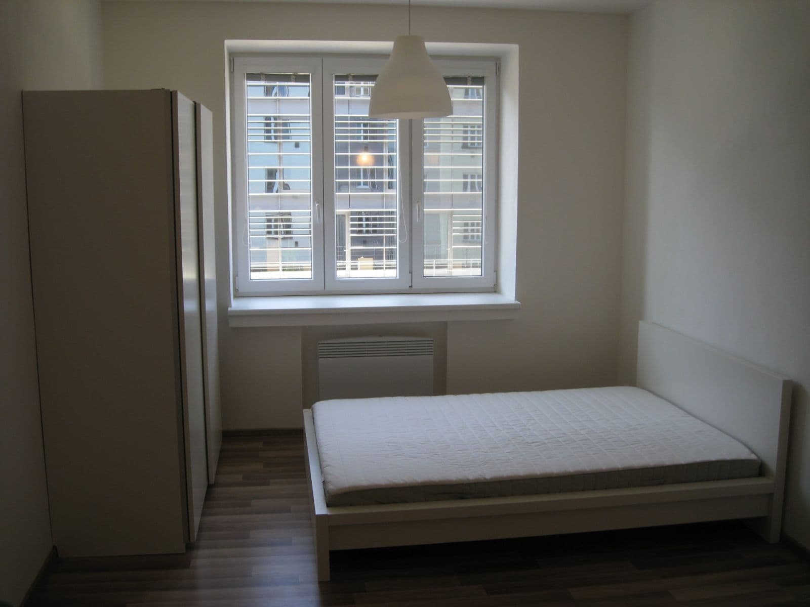 Pronájem bytu Garsoniéra 25 m², U Parního mlýna, Praha, Praha Pronájem bytu Garsoniéra 25 m², U Parního mlýna, Praha, Praha