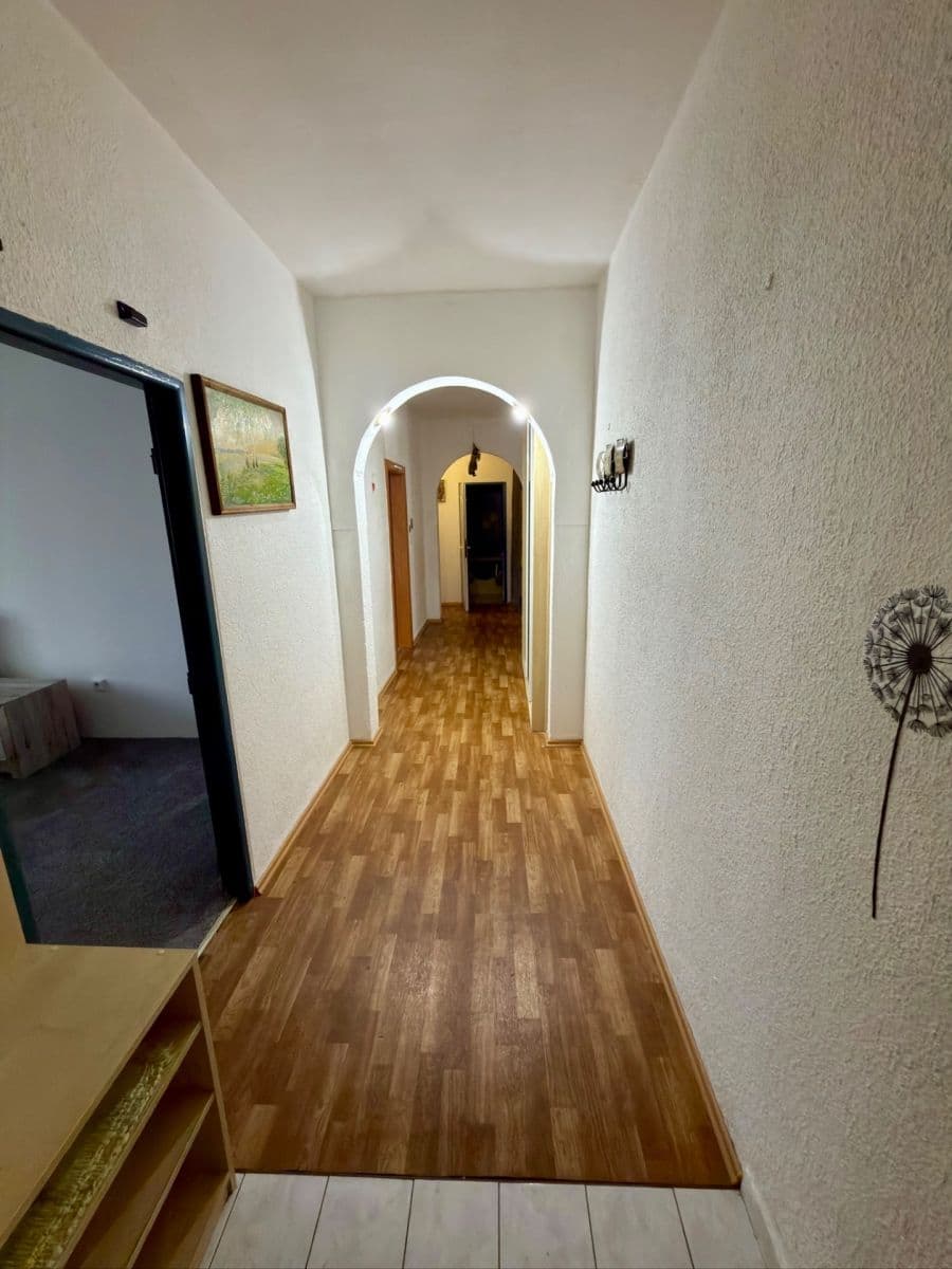 Prodej bytu 2+1 64 m², Karla Čapka, Sokolov, Karlovarský kraj Prodej bytu 2+1 64 m², Karla Čapka, Sokolov, Karlovarský kraj