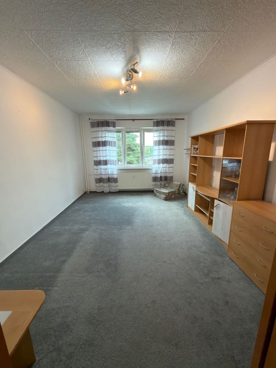 Prodej bytu 2+1 64 m², Karla Čapka, Sokolov, Karlovarský kraj Prodej bytu 2+1 64 m², Karla Čapka, Sokolov, Karlovarský kraj