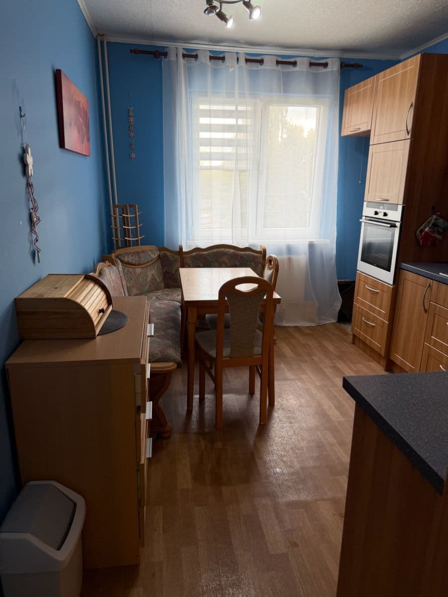 Prodej bytu 2+1 64 m², Karla Čapka, Sokolov, Karlovarský kraj Prodej bytu 2+1 64 m², Karla Čapka, Sokolov, Karlovarský kraj