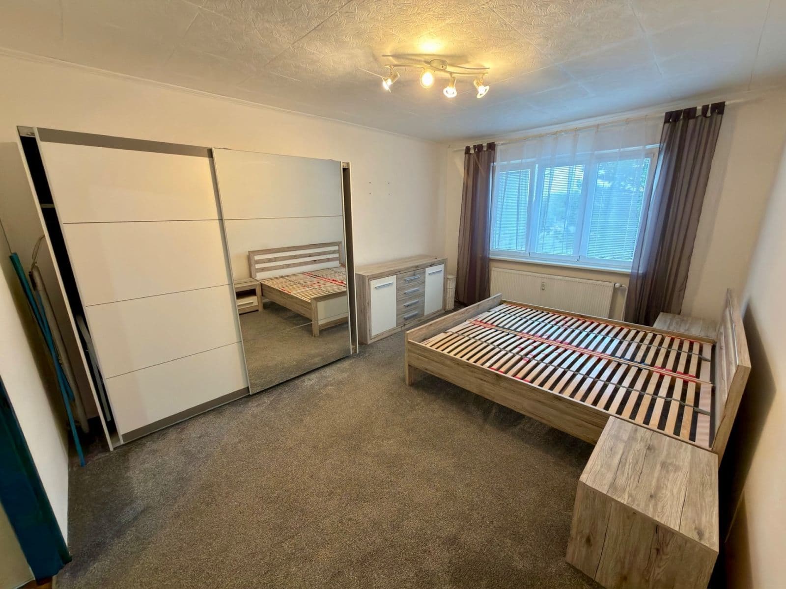 Prodej bytu 2+1 64 m², Karla Čapka, Sokolov, Karlovarský kraj Prodej bytu 2+1 64 m², Karla Čapka, Sokolov, Karlovarský kraj