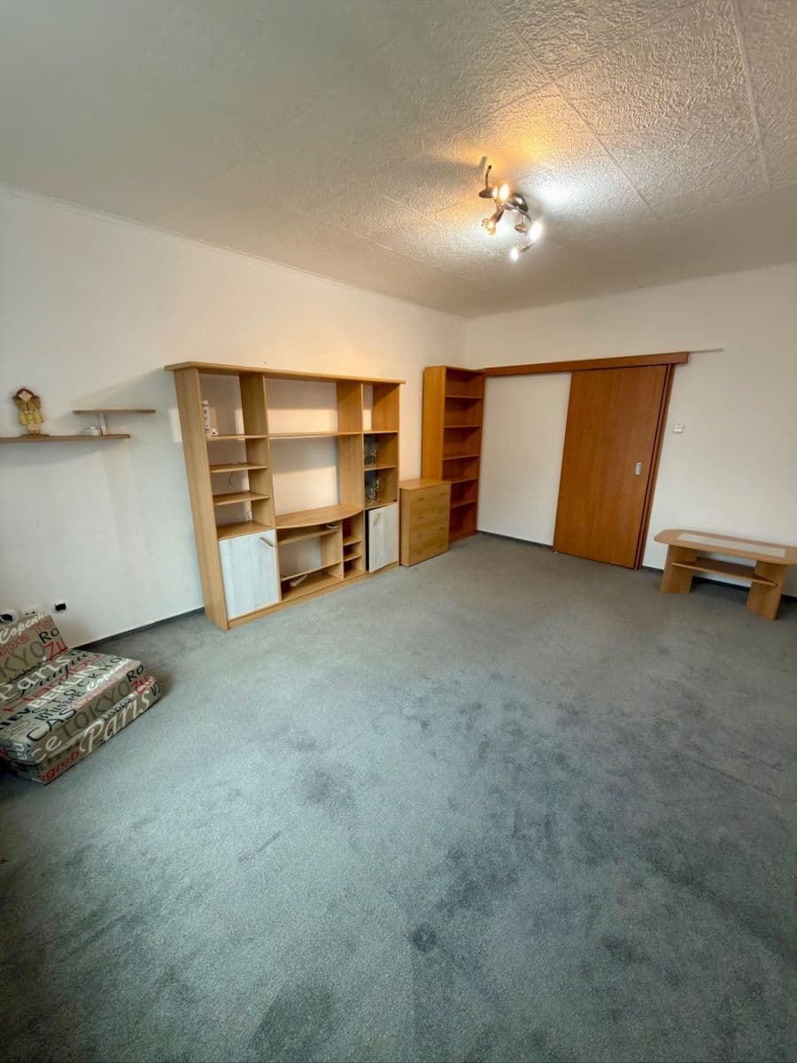 Prodej bytu 2+1 64 m², Karla Čapka, Sokolov, Karlovarský kraj Prodej bytu 2+1 64 m², Karla Čapka, Sokolov, Karlovarský kraj