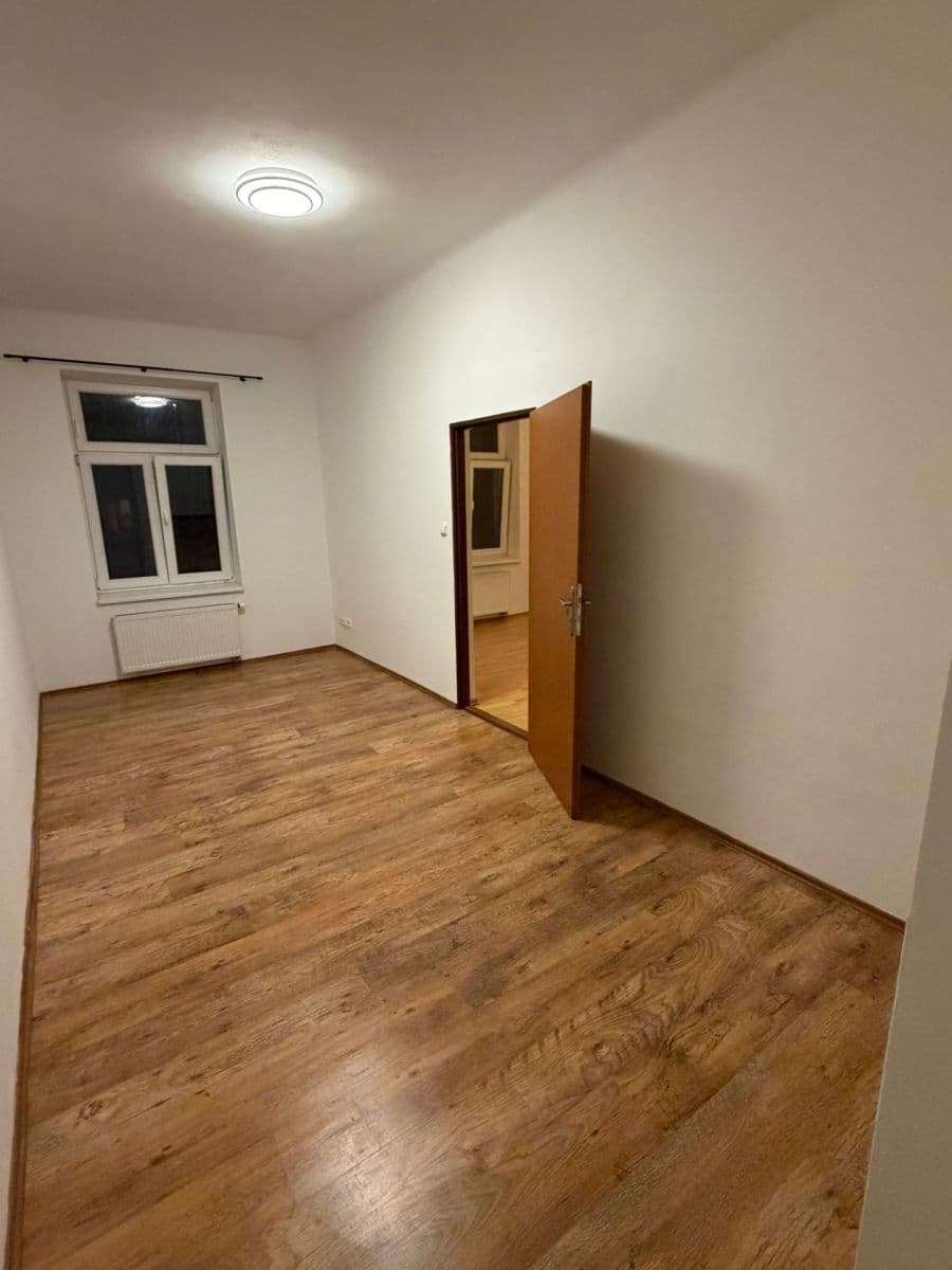 Pronájem bytu 2+1 55 m², Nuselská, Praha, Praha Pronájem bytu 2+1 55 m², Nuselská, Praha, Praha