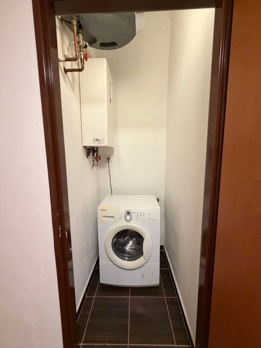 Pronájem bytu 2+1 55 m², Nuselská, Praha, Praha Pronájem bytu 2+1 55 m², Nuselská, Praha, Praha