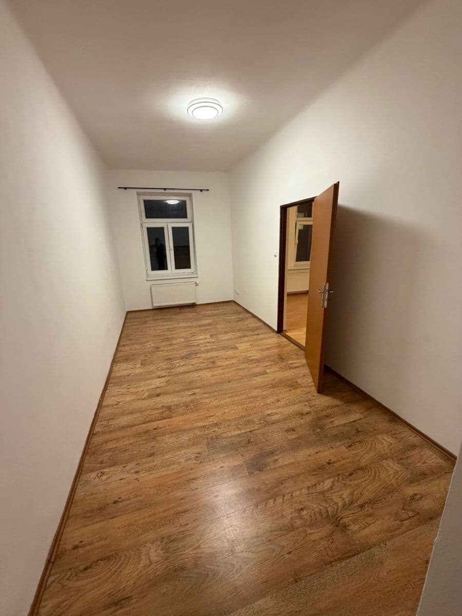 Pronájem bytu 2+1 55 m², Nuselská, Praha, Praha Pronájem bytu 2+1 55 m², Nuselská, Praha, Praha