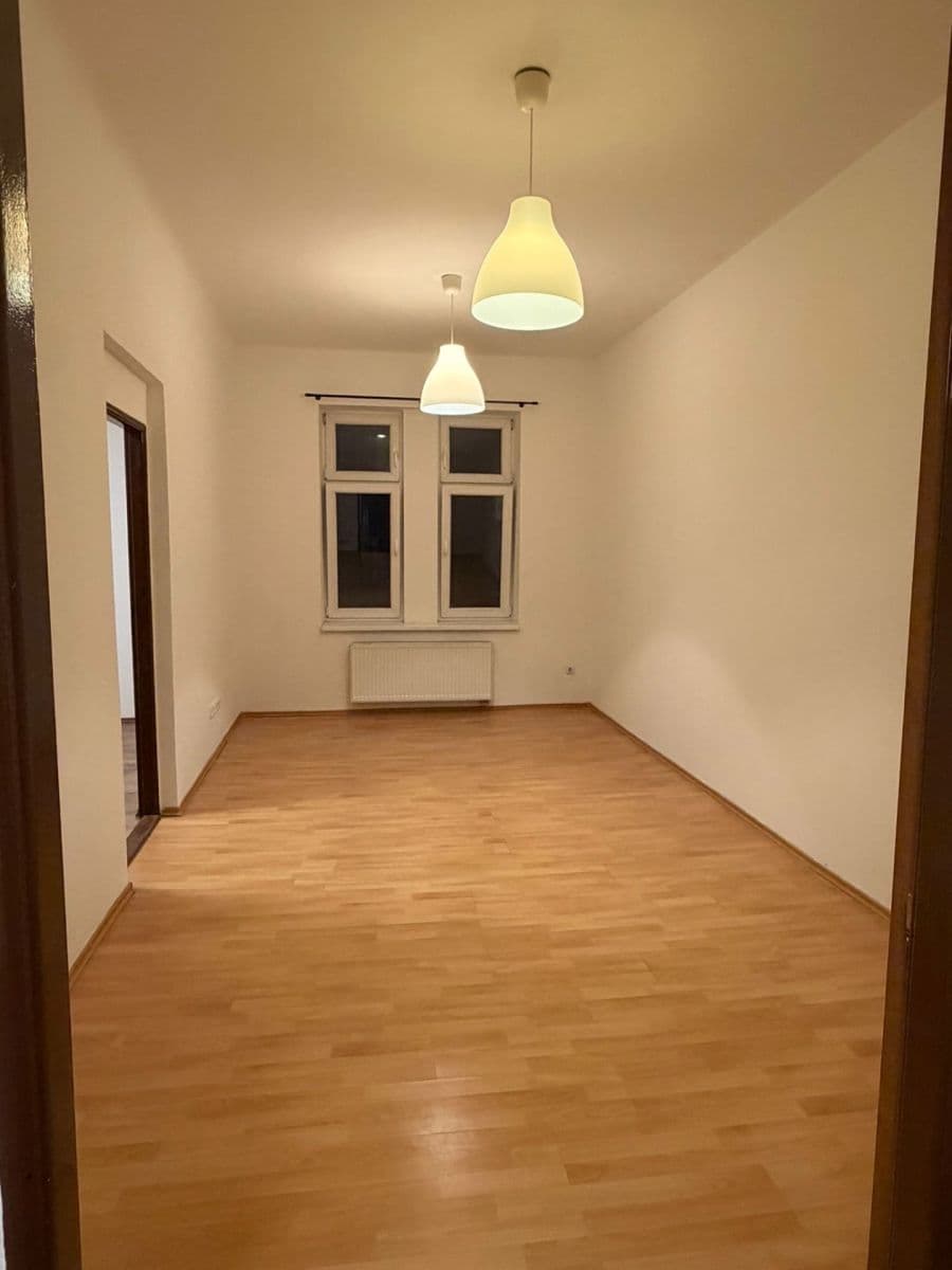 Pronájem bytu 2+1 55 m², Nuselská, Praha, Praha Pronájem bytu 2+1 55 m², Nuselská, Praha, Praha