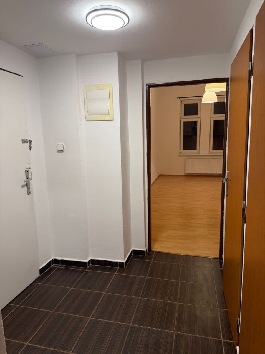 Pronájem bytu 2+1 55 m², Nuselská, Praha, Praha Pronájem bytu 2+1 55 m², Nuselská, Praha, Praha