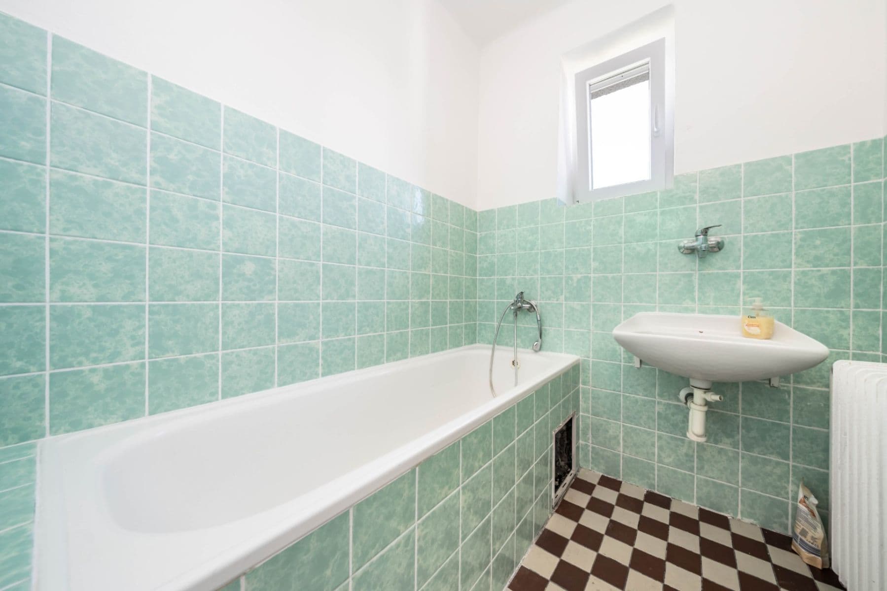 Prodej domu 250 m², pozemek 663 m², Zahradní, Mirotice, Jihočeský kraj Prodej domu 250 m², pozemek 663 m², Zahradní, Mirotice, Jihočeský kraj