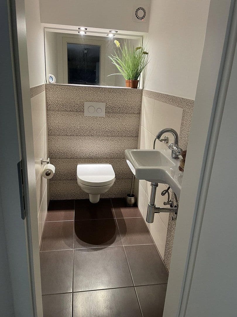 Prodej domu 148 m², pozemek 425 m², Halstenbek, Šlesvicko-Holštýnsko Prodej domu 148 m², pozemek 425 m², Halstenbek, Šlesvicko-Holštýnsko