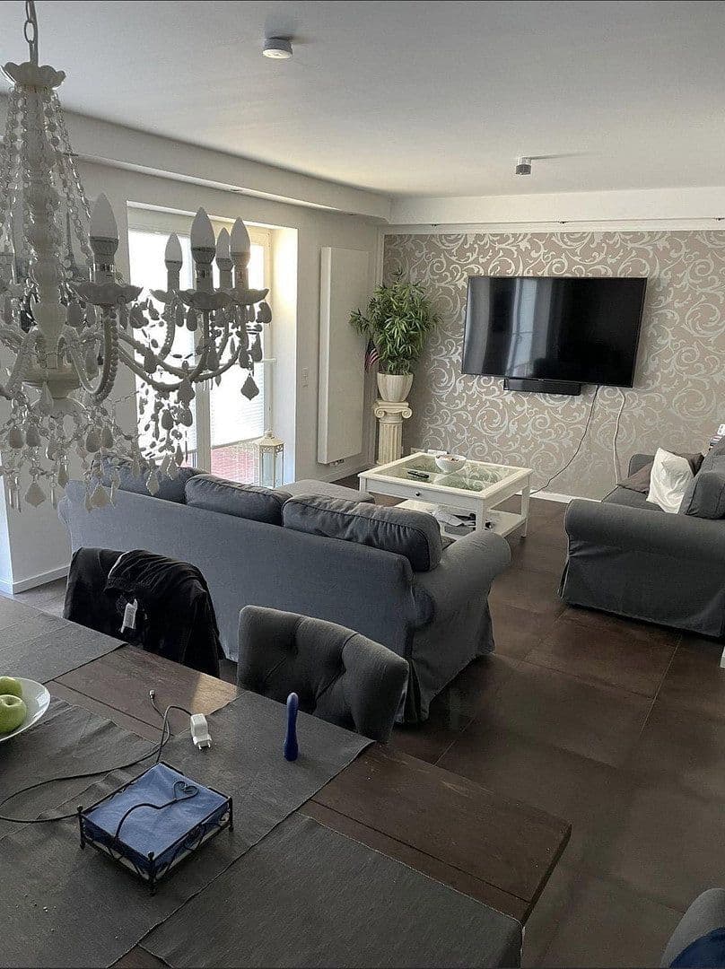 Prodej domu 150 m², pozemek 425 m², Halstenbek, Šlesvicko-Holštýnsko Prodej domu 150 m², pozemek 425 m², Halstenbek, Šlesvicko-Holštýnsko