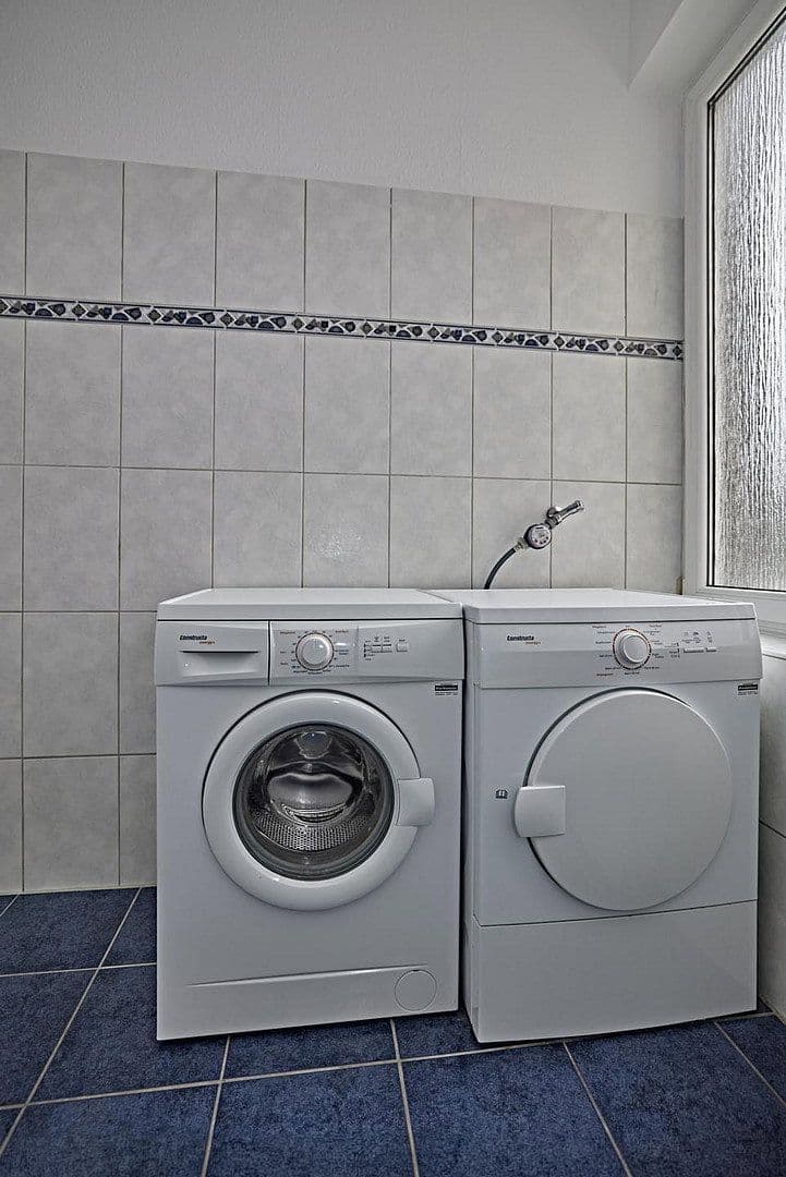 Pronájem bytu 2+1 70 m², Westfalenstraße 47, Iserlohn, Severní Porýní-Vestfálsko Pronájem bytu 2+1 70 m², Westfalenstraße 47, Iserlohn, Severní Porýní-Vestfálsko