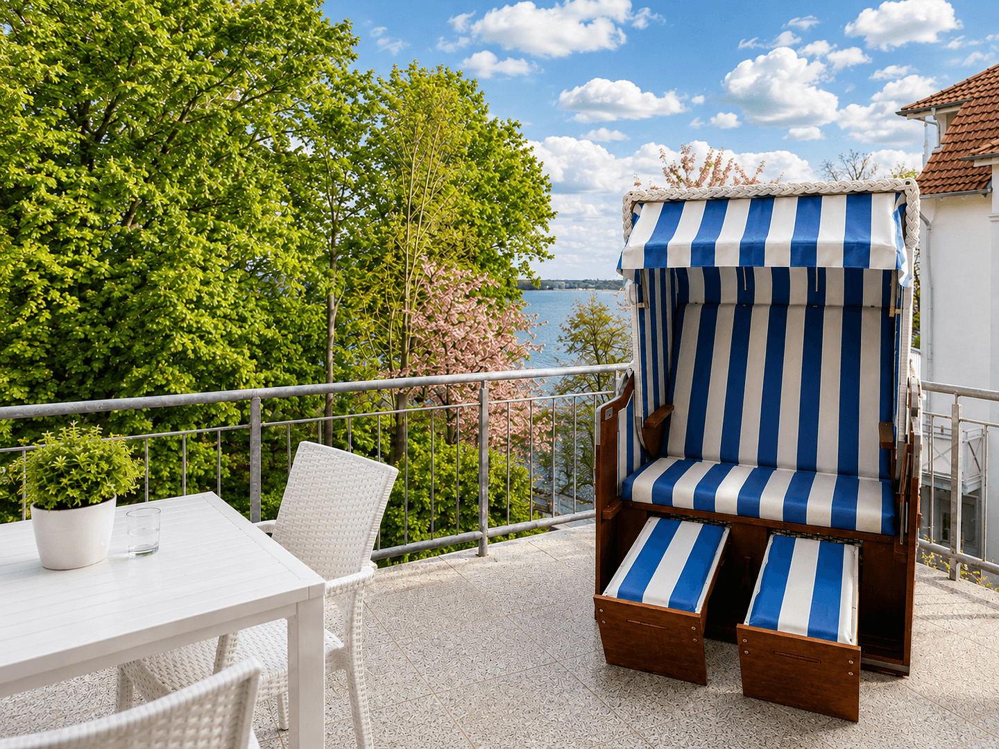Pronájem bytu 2+1 40 m², Hafenstraße 14, Putbus, Mecklenburg-Vorpommern Pronájem bytu 2+1 40 m², Hafenstraße 14, Putbus, Mecklenburg-Vorpommern