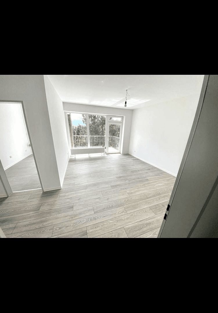 Pronájem bytu 2+1 62 m², Torfbruchstrasse 107, Düsseldorf, Severní Porýní-Vestfálsko Pronájem bytu 2+1 62 m², Torfbruchstrasse 107, Düsseldorf, Severní Porýní-Vestfálsko