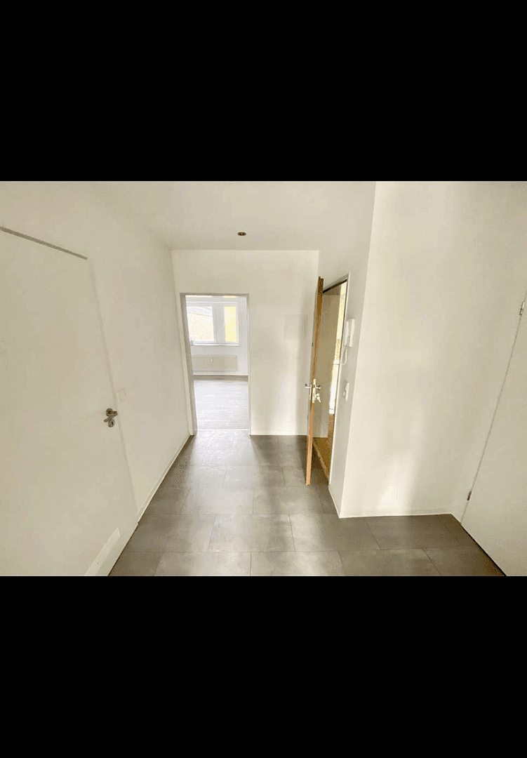 Pronájem bytu 2+1 62 m², Torfbruchstrasse 107, Düsseldorf, Severní Porýní-Vestfálsko Pronájem bytu 2+1 62 m², Torfbruchstrasse 107, Düsseldorf, Severní Porýní-Vestfálsko