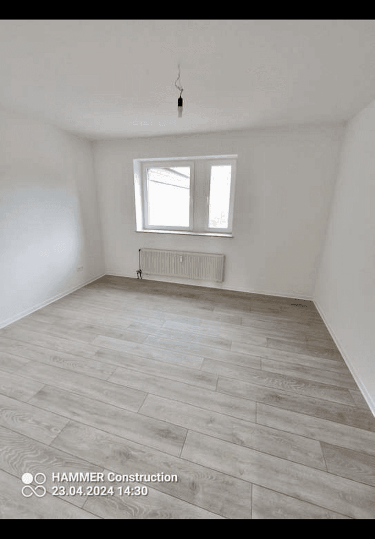Pronájem bytu 2+1 62 m², Torfbruchstrasse 107, Düsseldorf, Severní Porýní-Vestfálsko Pronájem bytu 2+1 62 m², Torfbruchstrasse 107, Düsseldorf, Severní Porýní-Vestfálsko