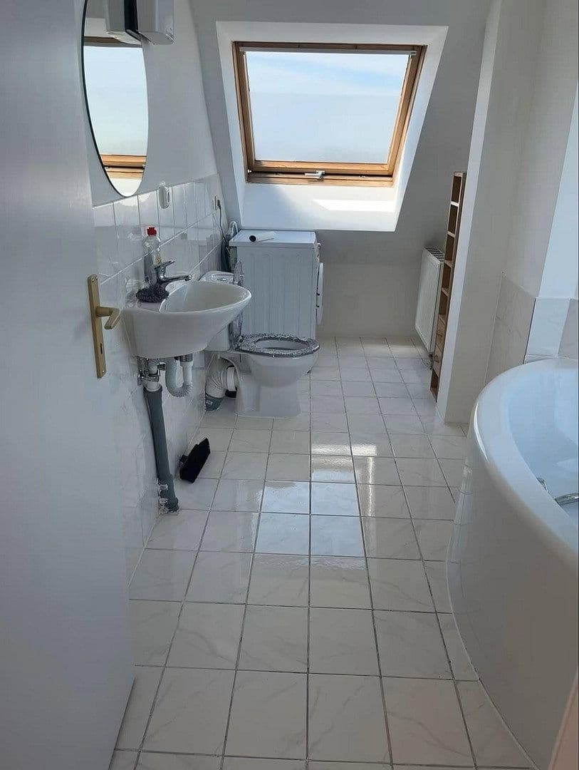 Prodej bytu 5+1 118 m², Polch, Porýní-Falc Prodej bytu 5+1 118 m², Polch, Porýní-Falc
